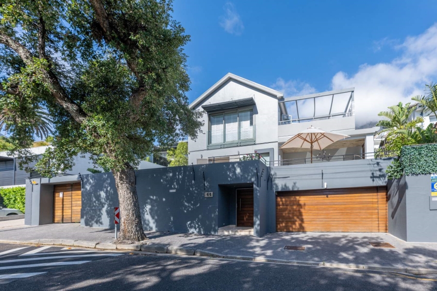 To Let 3 Bedroom Property for Rent in Camps Bay Western Cape